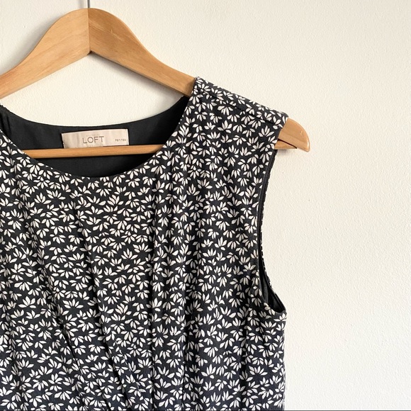 LOFT Petite Floral Sleeveless Mini Dress Olive Green - Picture 2 of 6